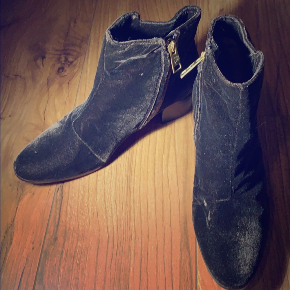Suede ankle boots